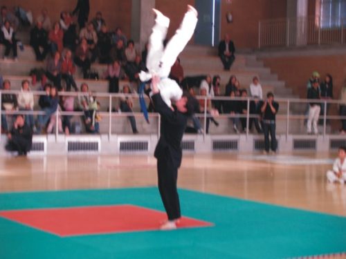 Salto manu e andrea